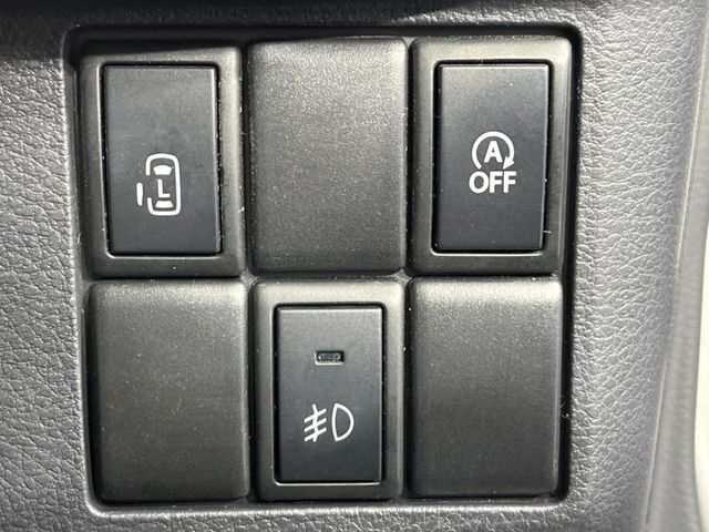 【パワースライドドア】スマートキーや運転席のスイッチでスライドドアの開閉が可能♪電動だから力を入れてドアを開ける必要が無く、小さいお子様でも、重い荷物を持っている時もラクに開け閉めできます♪