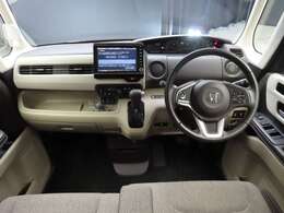 室内も写真の通りにキレイですよ。ぜひ実際にお座りいただき、ご自身の目でお確かめください。