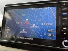 ナビSDを装着済みですので、ご納車後は直ぐにご使用いただけます。CD/DVD/フルセグチューナーも付いていますよ。