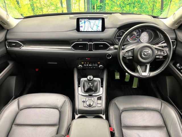 グループ総在庫数約30，000台！！全国の系列店からメーカー・車種問わずご紹介出来るので、あなたにピッタリのお車が見つかるはずです♪まずはお問い合わせ下さい☆