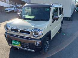 （株）あっぷる関西は業界経験者多数在籍！！新車ディーラー営業・大手中古車ディーラー営業・新車ディーラー整備士など、豊富な知識と経験をお客様の車選びや納車後のサポートをお手伝いさせて頂きます。