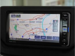 【ナビ】ナビ付いてます。初めての旅先やドライブでも安心して目的地まで案内してくれます。お近くのスズキ自販島根までお越しください。