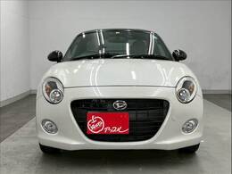 初の車を購入されるお客様が多いのも、このお店の特徴です。だからこそ、安心して乗って頂ける様に保証やロードサービスも充実させています。