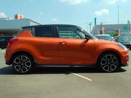 右側面です☆是非とも実際にお車を見に来て下さい☆