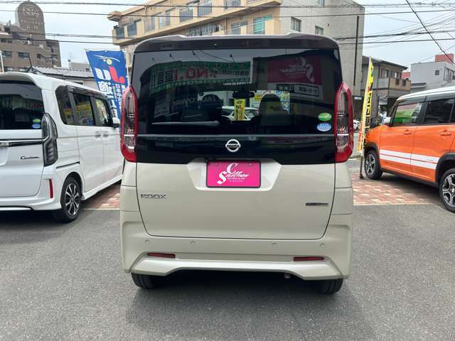 車は、買う時よりも買った後からのお付き合いが長いものです。気軽に相談できるお店作りに力を入れております！気さくなスタッフがお客様のご来店をお待ちしております☆