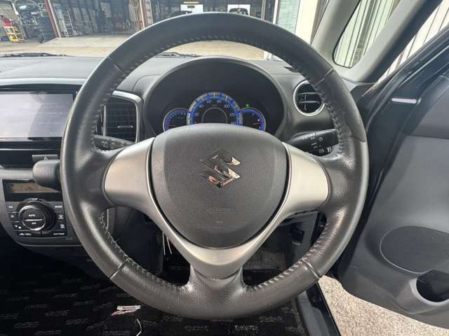 ご納車後も安心、安全なお車にお乗りいただく為にお得な保証パックもご用意しております。軽スマイル飯塚店は、ご成約から納車後までお客様の大切なお車のサポートをさせていただきます！