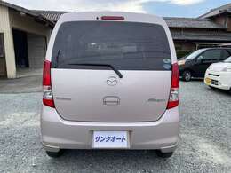 「サンクオート」では、安くて良質な車をお客様にお届けできるように仕入れにもこだわっております。内装はもちろん、外装も是非ご覧ください。