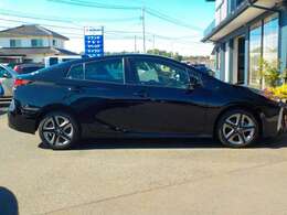 指定工場保有。購入からアフターフォローまで、お車のことは島根県出雲市のフレストにお任せください。営業時間9:00～19:00、水曜日定休