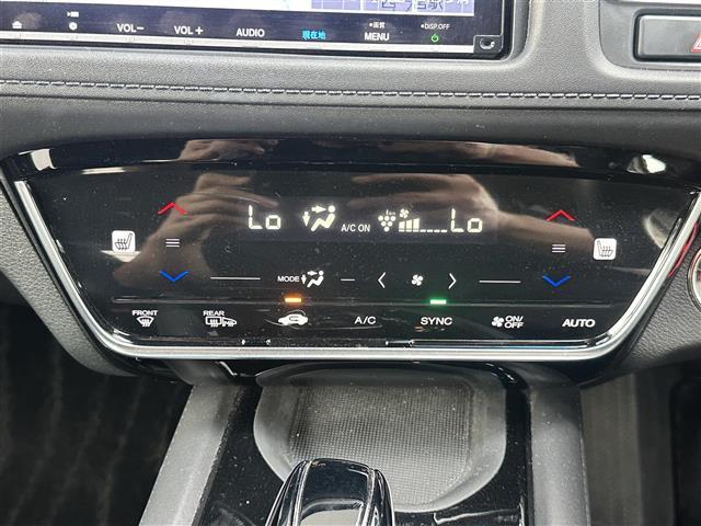 【運転席操作部】快適なドライブを楽しむための機能が装備されています！運転席から触れるので、使いやすいです！除菌プランいれていただくと、さらに清潔で安心していただけます！