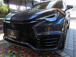 直列3気筒インタークーラーターボエンジン（G16E-GTS）を特別搭載！上質な走りと洗練されたデザインはそのままに、豊田章男(Morizo)とレーシングドライバーが徹底的に鍛え上げた走りの凄味を存分にお愉しみ下さい。