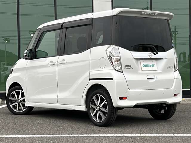 ご成約頂いたお車は全車保証付で納車後も安心！有料オプションで長期保証をお選びいただくことも可能です。