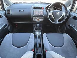 ガリバーグループでは主要メーカー、主要車種をお取り扱いしております。全国約460店舗の在庫の中からお客様にピッタリの一台をご提案します。