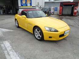 ガソリンスタンド2店舗運営。会議室、リラックスルーム、シャワールームなど働きやすい環境作りを目指してこれからも「お客様を幸せにする」の経営理念のもと、スタッフ全員で「おもてなし日本一」を目指します！