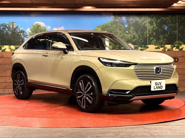 大好評のボディコーティング「弾スプラッシュコート」もご納車までに施工可能。通常のガラスコートと異なる、耐久年数6年の無機質ガラスコーティングが、ボディをキレイな状態に保ってくれます。