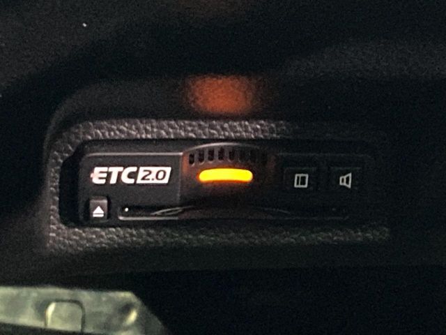 【ETC】高速道路の料金所をストレスなく通過！話題のスポットやサービスエリアに多い「スマートIC」利用時は必須のアイテムです。当店でセットアップを実施、ご納車当日からすぐにご利用いただけます！
