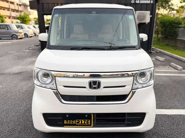 車内の臭いにもこだわってます！　車両の入庫チェックを行う担当者は非喫煙者を必ず配置し　タバコ臭　がない車両にこだわって販売をしております。臭いに関しても満足して頂ける高品質を維持しております！