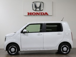 ボディカラーはプラチナホワイトパールです。