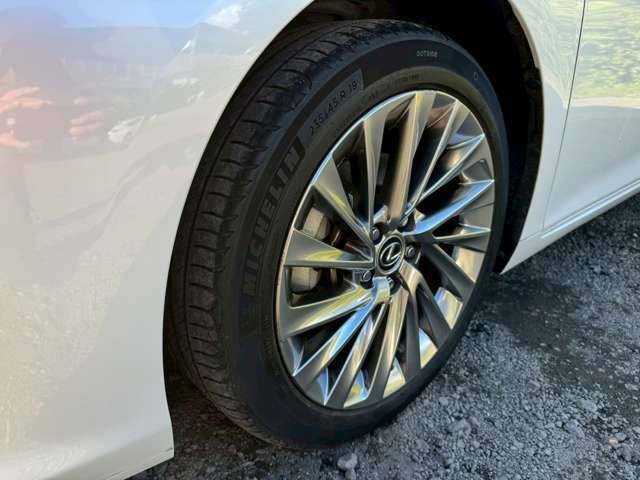 ◆各種ブランドメーカーホイール取扱いしています。詳しくはスタッフまでお問い合わせ下さい！現在掲載している車輛からの変更も可能です！！