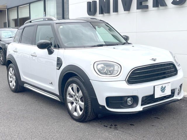 ●無料付帯の保証の他、安心の最長3年・走行無制限保証（有償）をご用意。輸入車を安心してお楽しみいただける様、保証内容も充実はもちろん、無料点検＆オイル交換やロードサービスも付帯しております。