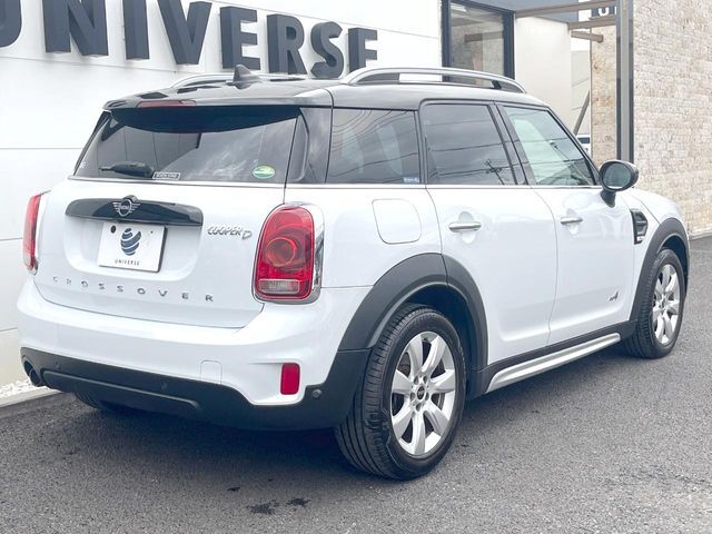 ●YANASEオートシステムズとの提携によって実現した高品質修理ネットワーク！大切なお車だから、万が一の修理でも「純正品質」をご提供。当店でご購入いただくお車にはメリットが数多くあります