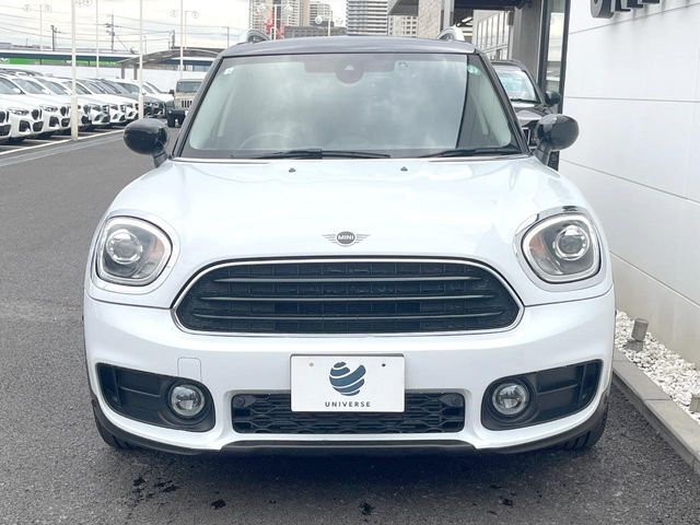 ●ご覧の通り綺麗な状態を維持しているお車ですが、小さなキズの状況や他の箇所のお写真もお送りできます。ご遠方の方でも安心してご検討いただける様、お客様のご希望に応じて出来る限りご対応させていただきます。