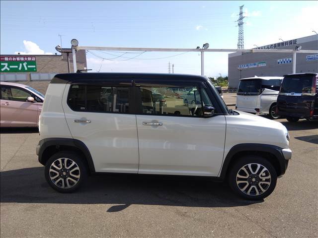 4WD☆禁煙☆走行5.7万キロ☆8インチナビ☆TV☆バックカメラ☆衝突軽減ブレーキ☆車線逸脱警報☆前席シートヒーター☆ヒルディセントコントロール☆グリップコントロール☆HIDヘッドライト☆試乗OK☆