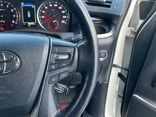 ガラスコーティング、ナビゲーション、ETCなど、その他のパーツの取り付けお見積もりのご相談も承っております！！クルマのこと何でもお任せください！