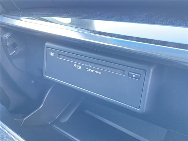 気になる車はすぐにお問い合わせください！画面右側の0066から始まる無料ダイヤルからお問い合わせ下さい！専門スタッフがお車のご質問にお答えいたします！