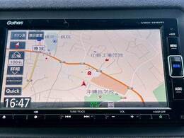 【純正ナビ】一体感のあるナビは、高級感ある車内を演出してくれます。Bluetooth再生などオーディオ機能も充実しておりますので、運転もより楽しめます♪