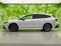 WECARSの在庫ページをご覧いただき誠にありがとうございます！WECARSは「お客様第一」をモットーにお客様のカーライフを全力でサポートいたします！