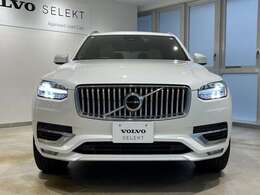 磨きをかけたスタイリッシュな外観に、広い室内を持つ特別な存在感が今ここに。 Googleを搭載した上質なSUVで、至福の時をお過ごしください。