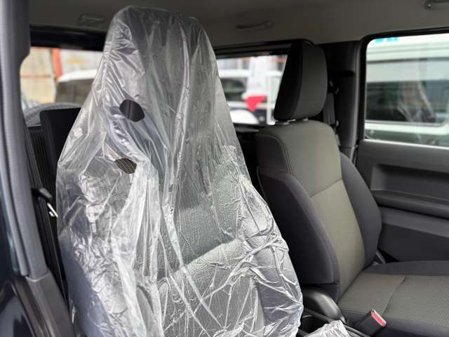 車検・修理・鈑金からドレスアップまで何でもご相談下さい。国家2級整備士がお客様の安全をお守りいたします。お車の御成約後の保証も充実しております。