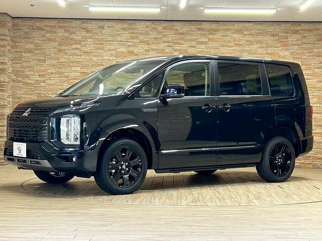 お車ご成約時の付帯率は驚きの90％OVERのキーパーガラスコーティング。雨が降れば、まるで洗車したかのような美しさ。納車後のメンテナンスも楽々。是非一度お試し下さい。