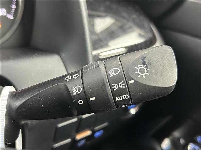 【運転席操作部】快適なドライブを楽しむための機能が装備されています！運転席から触れるので、使いやすいです！除菌プランいれていただくと、さらに清潔で安心していただけます！