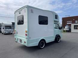 人気のJPSTAR　HAPPY1+　キャンピング車入荷いたしました。エアサス、サイドカメラ、10インチナビ等オプション多数！ぜひお問い合わせください！