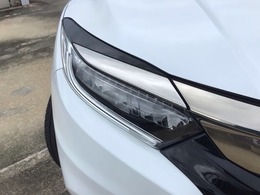 【LEDヘッドライト】ディスチャージヘッドライト（HID）と同等の明るさで、夜道や雨天走行が明るく視界良好！！　フォグライトも装備で、安心感さらにUPです♪安心ドライブを楽しんで下さい♪