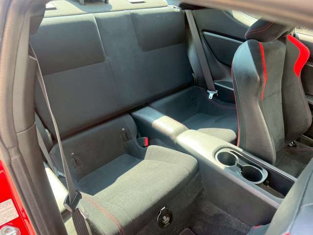 当社はスタッフ一同でお車選びから、ご購入、ご納車後のメンテンナンスまで、トータルで全力サポートさせて頂きますので、何でもお気軽にご相談下さいませ！