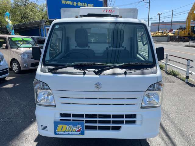きれいな冷蔵車入庫しました！