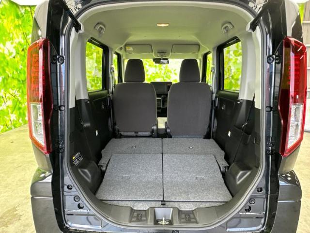 WECARS（ウィーカーズ）は全国250店舗展開！お客様が安心してカーライフをお楽しみいただけるよう社員一同心を込めてサポートいたします。