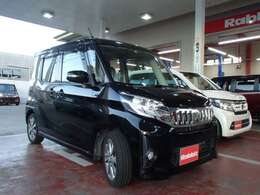 軽自動車専門店です。高年式、低走行、ワンオーナー車勢揃い！プロの大量一括仕入でコストダウンし、低価格を実現！！　まかせて安心。保険は損保ジャパン代理店。自社整備工場は近畿運輸局指定民間車検工場！！