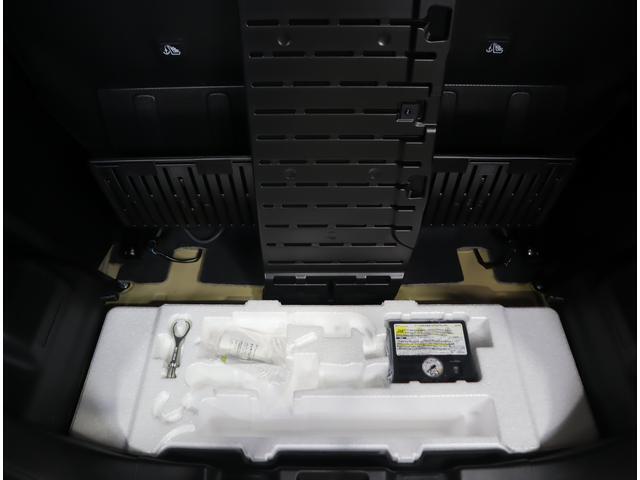 もちろんパンク修理剤＆車載工具完備☆万が一のトラブルに備えて使い方もご説明いたします♪