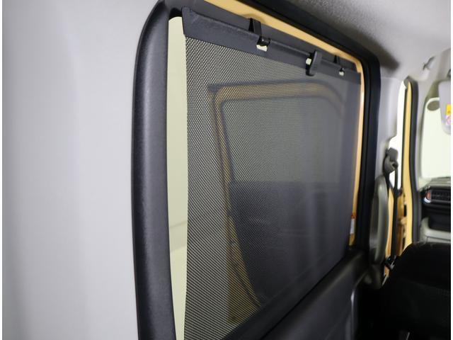 後席ロールサンシェード装備☆後席の直射日光を避けることが出来ます。お子様の乗車にも安心！