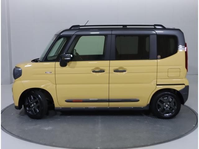 後席両側電動スライドドア採用☆ボタン一つでの操作なのでお子様やご年配の方でも楽々操作が出来ます♪