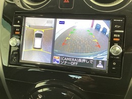 全方位モニターがついています！　車の周囲を360°安全確認できるので、普段の駐車はもちろんの事、縦列駐車や幅寄せの際にも活躍してくれますよ。