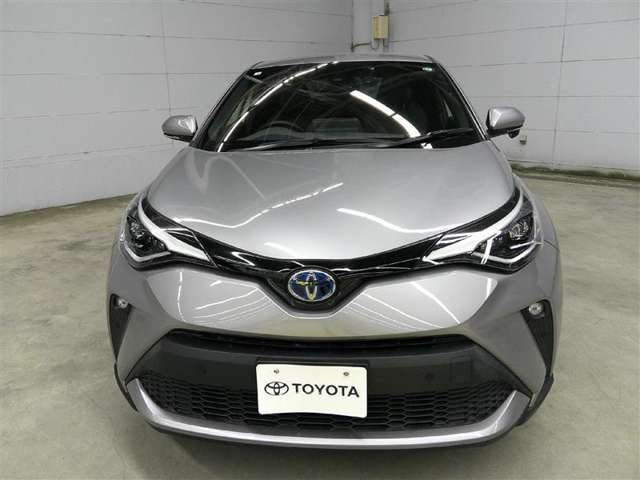 もれなく全車に1年間、走行距離無制限のトヨタロングラン保証が無料で付いてます！有料にて最長3年間まで延長できます！全国のトヨタのお店でOK！！