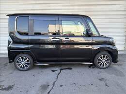 ラチェットモンキーは自社鈑金工場も完備しております！丁寧に作業し、元通り綺麗な状態にしますので安心してお任せください！