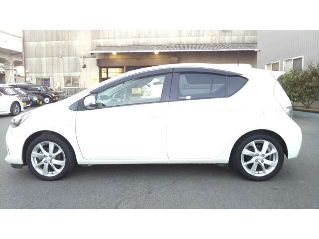 この度は数ある中古車・販売店の中から当社の車両をご覧頂き誠にありがとうございます。車の事ならなんなりとご相談下さい。