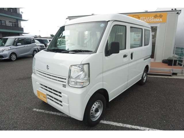 当店はお客様のペースでお車をご覧いただける展示場作りを心がけております。過度な声掛けなどは行いません。ご不明な点がありましたらお気軽にお問い合わせください。