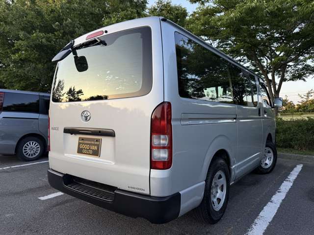 格安中古車専門店として15年営業しております。