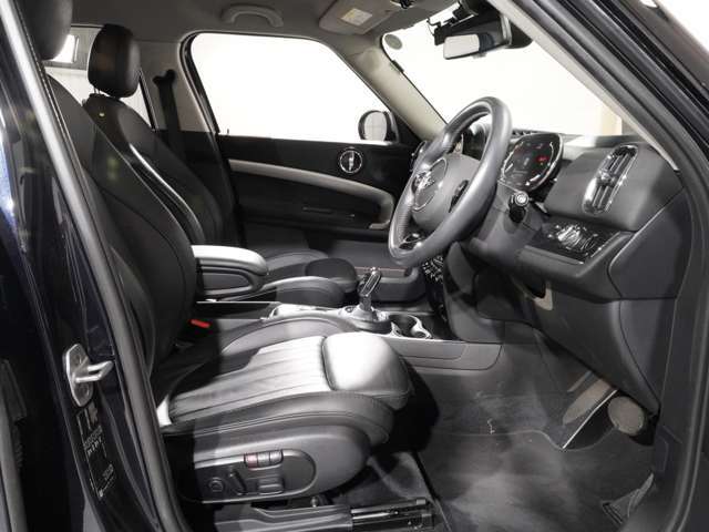 ■リクエストミニについて・・・ミニ専門店の当社では、現在、在庫のないご希望車種をお探しいたします！■HPにてご登録いただければ、ご希望の車種が入庫もしくは情報が入り次第ご連絡させていただきます♪